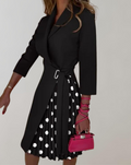 Schwarze Polkadots