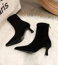 Schwarzes Wildleder