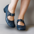 Blau