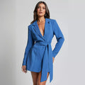 Blau