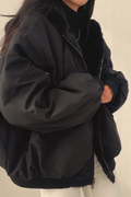 Schwarz