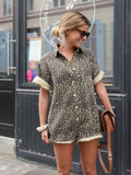 Braun mit Leopardenmuster